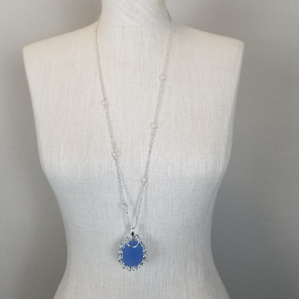 Banana Republic Long Necklace Pendant